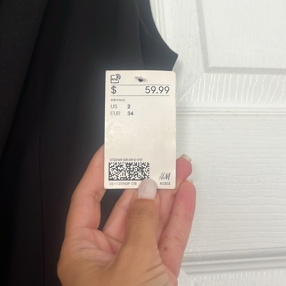 New with tags. H&M Black Tuxedo effect sleeveless jumpsuit. Size 2. - Picture 3 of 6